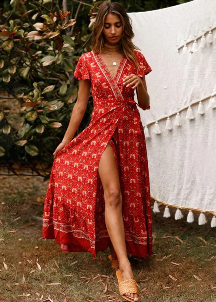 Robe Bohème Rouge Fendue Cache Coeur