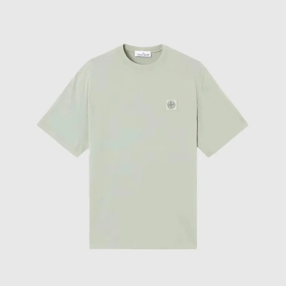 T-shirt à écusson compass